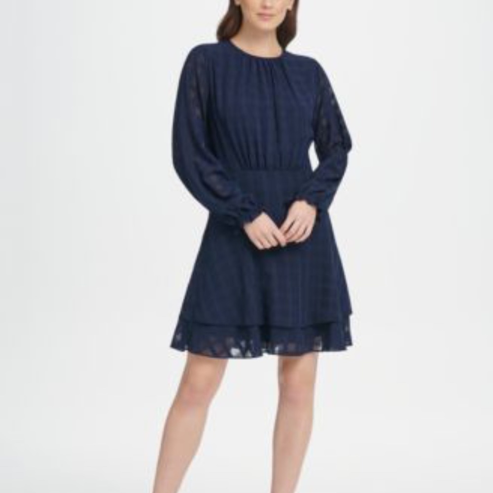 DKNY long sleeve fit and flare B